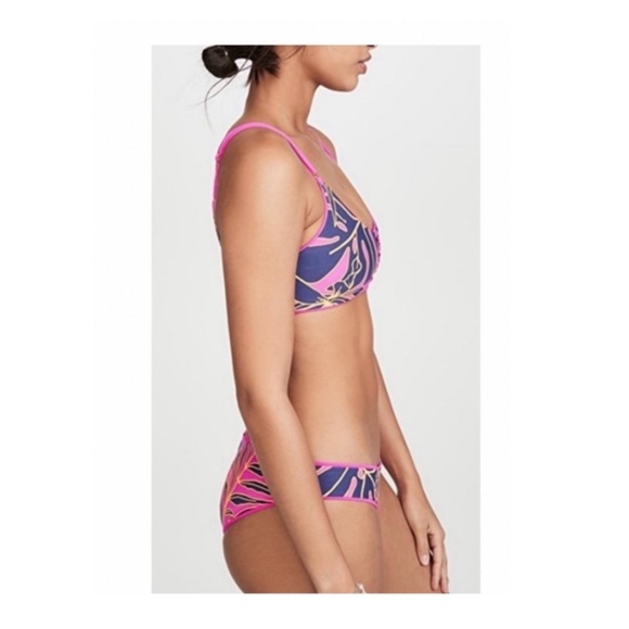 Maaji Hibiscus Reversible Sublime Bikini Bottoms. - Picture 3 of 11